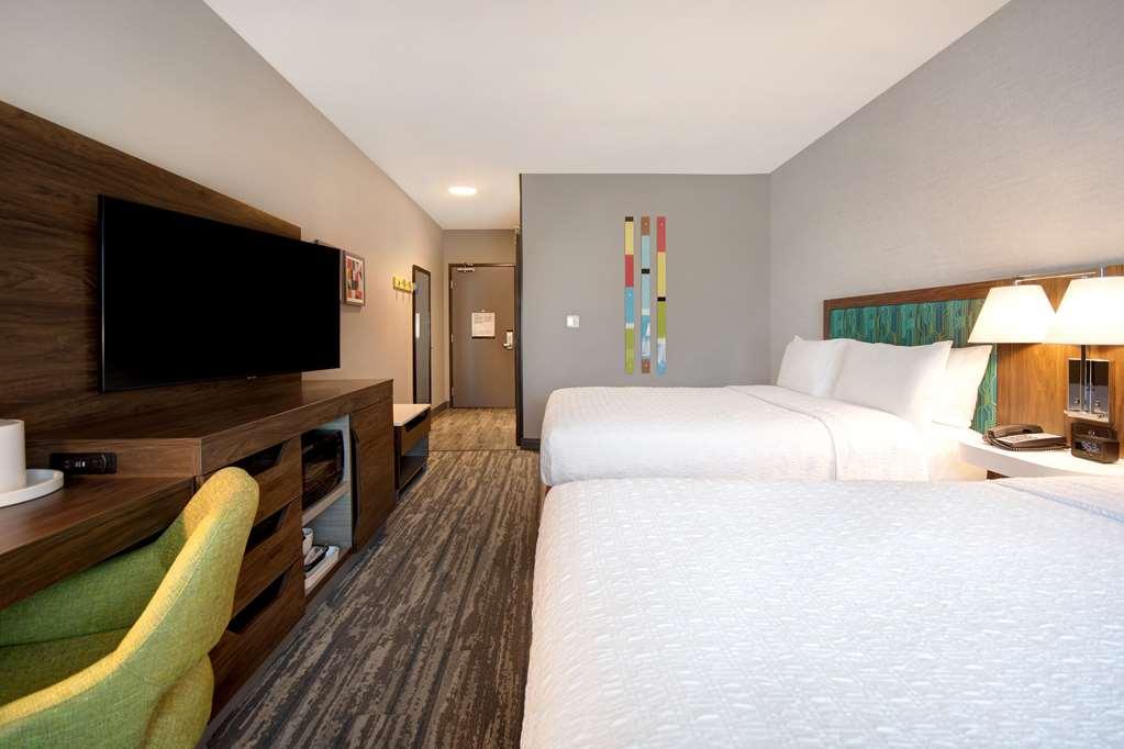 Hampton Inn & Suites Ontario Rancho Cucamonga Quarto foto